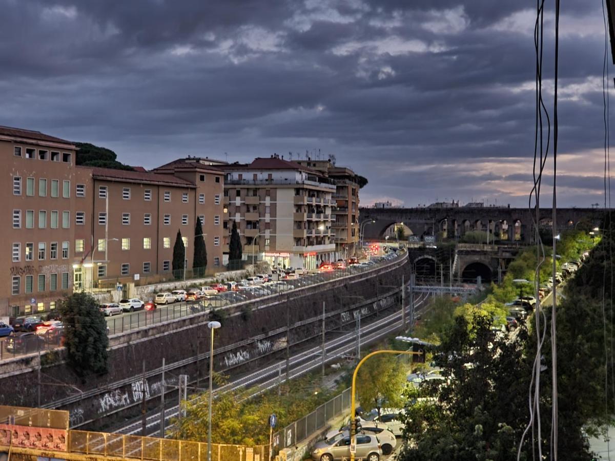Casa Menna Apartment โรม ภายนอก รูปภาพ