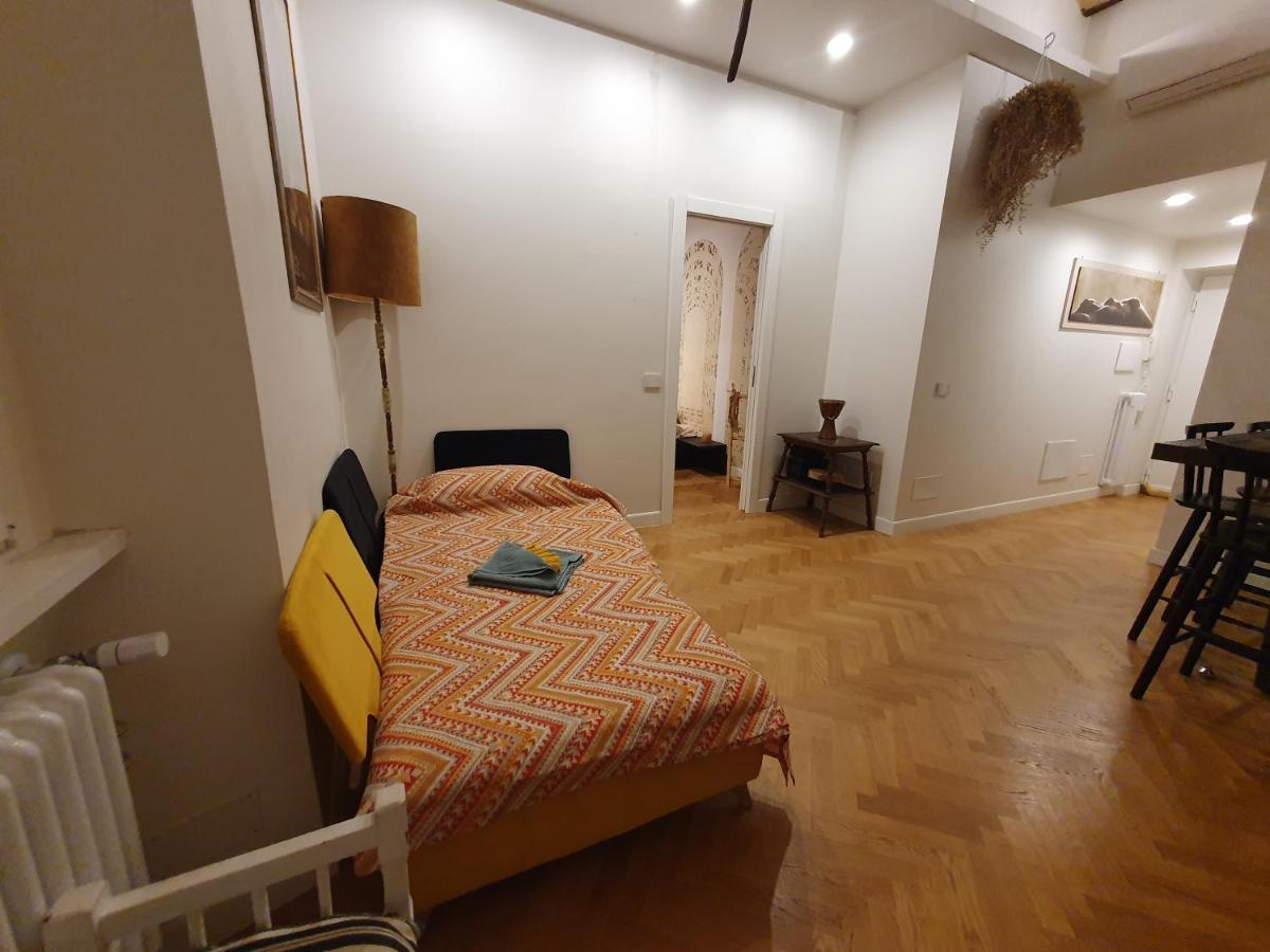 Casa Menna Apartment โรม ภายนอก รูปภาพ